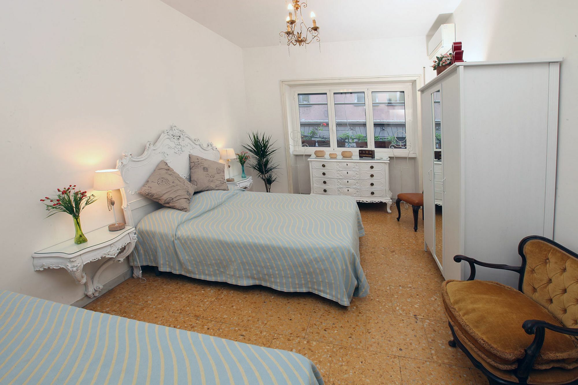 Anna A San Pietro Holiday House โรม ภายนอก รูปภาพ