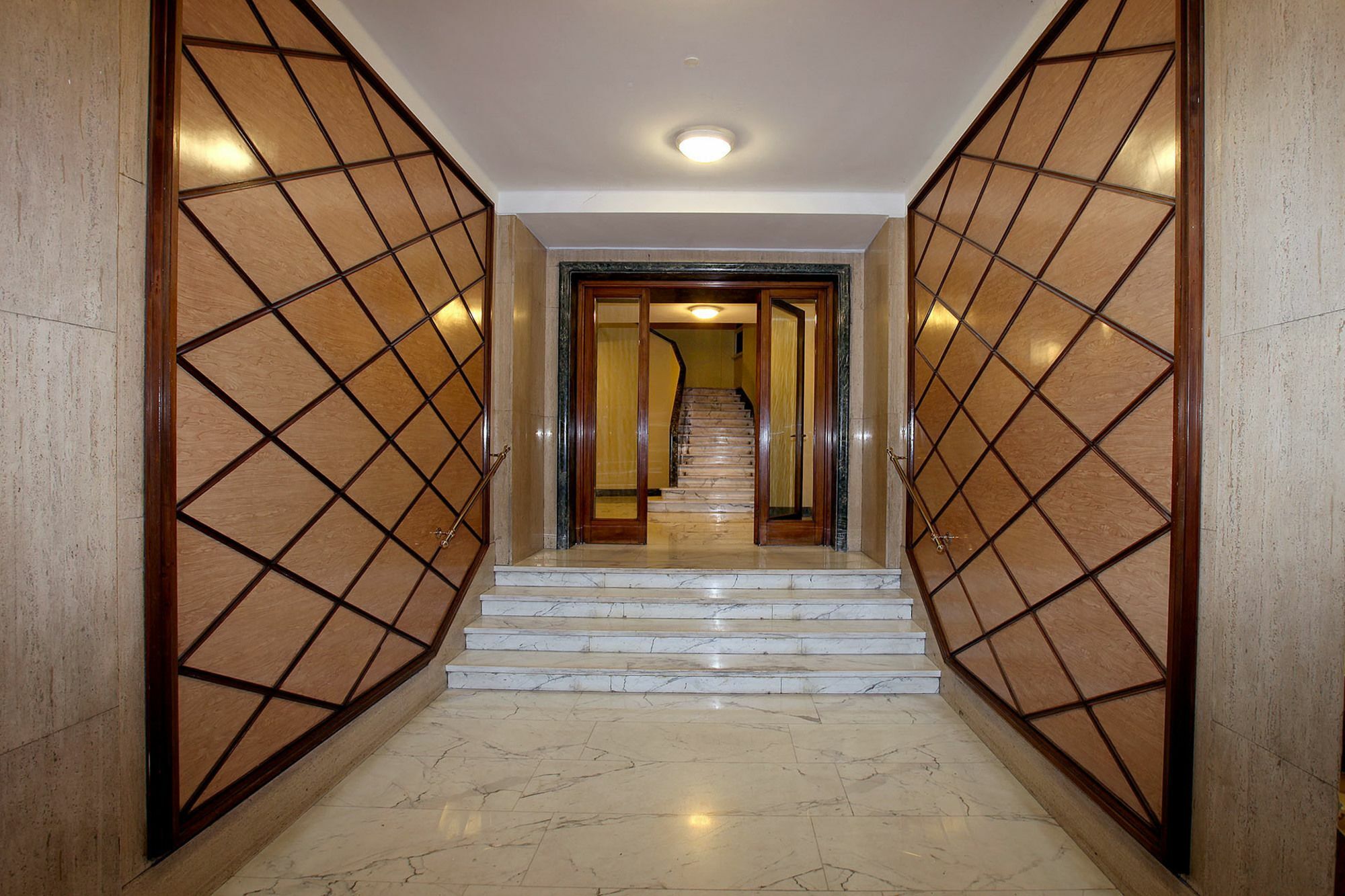 Anna A San Pietro Holiday House โรม ภายนอก รูปภาพ